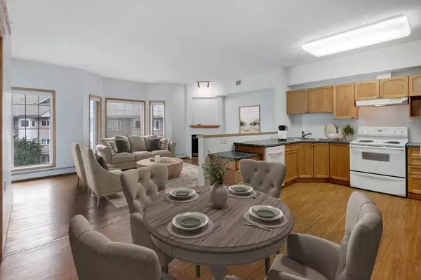 Calgary, AB T3L 2M2,223 Tuscany Springs BLVD NW #372