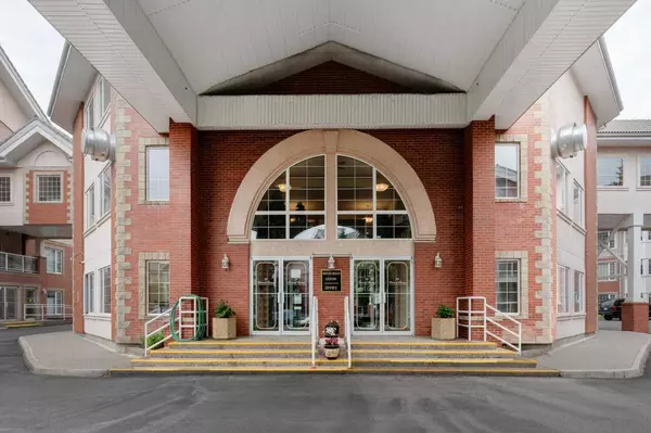 223 Tuscany Springs BLVD NW #372, Calgary, AB T3L 2M2