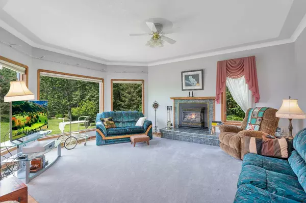 Rocky Mountain House, AB T4T 1A7,4000 42 ST