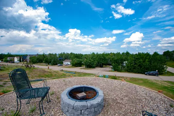 Rochon Sands, AB T0C 3B0,37 Buffalo Lane