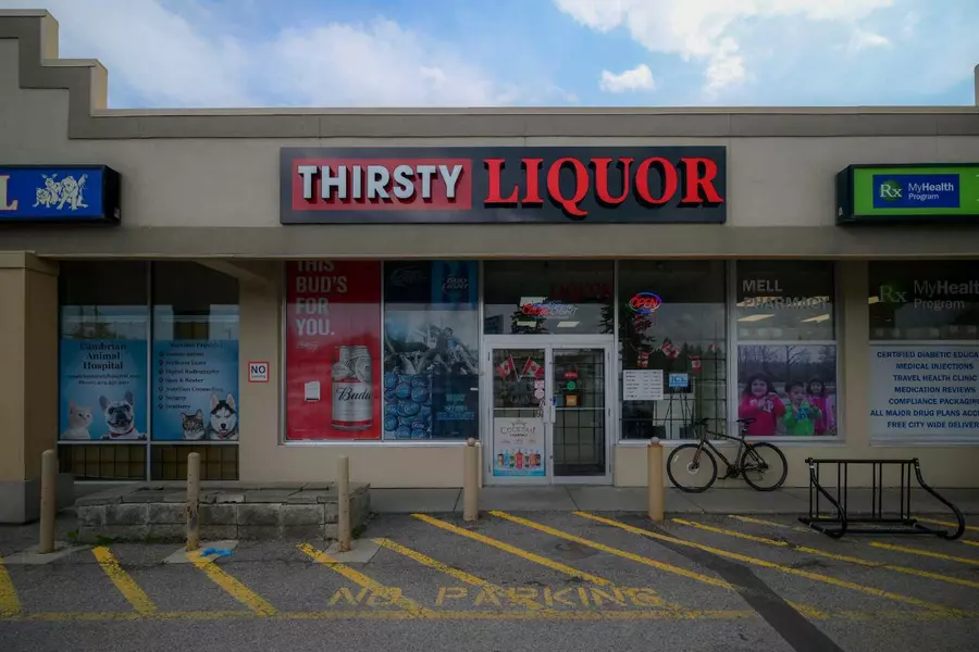 769 Northmount DR NW, Calgary, AB T2L 0A1