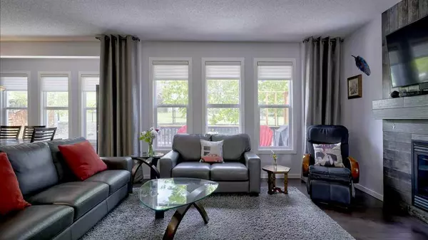 Cochrane, AB T4C 0L3,244 Heritage Bay