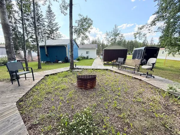 Rural Athabasca County, AB T9S 2B7,660022 Range Road 225.5 #13