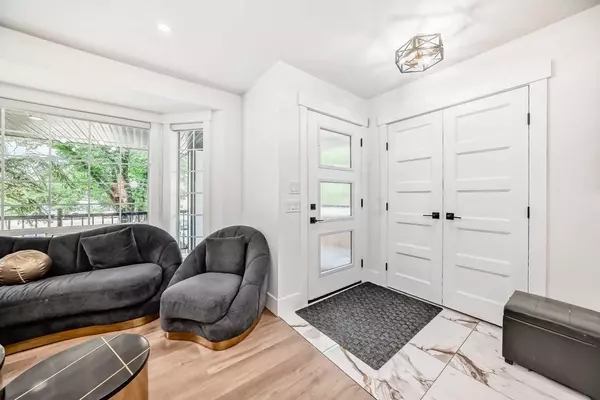Calgary, AB T3J 3M1,390 Martindale BLVD NE