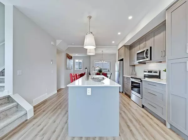 Strathmore, AB T1P 0G9,3 Lakewood CIR #16