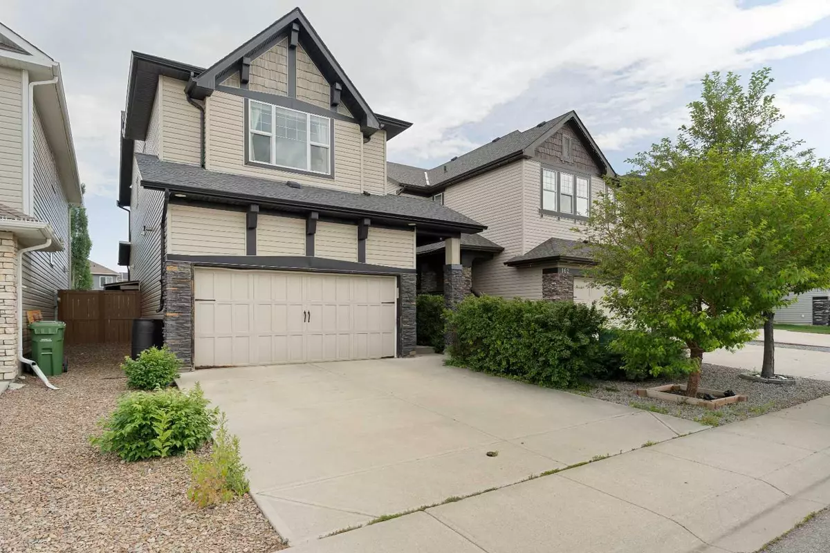 Airdrie, AB T4B 0Y5,166 Hillcrest CIR SW