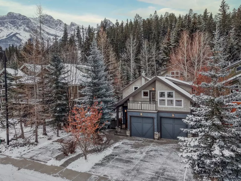 140 Rundle CRES, Canmore, AB T1W 2L6