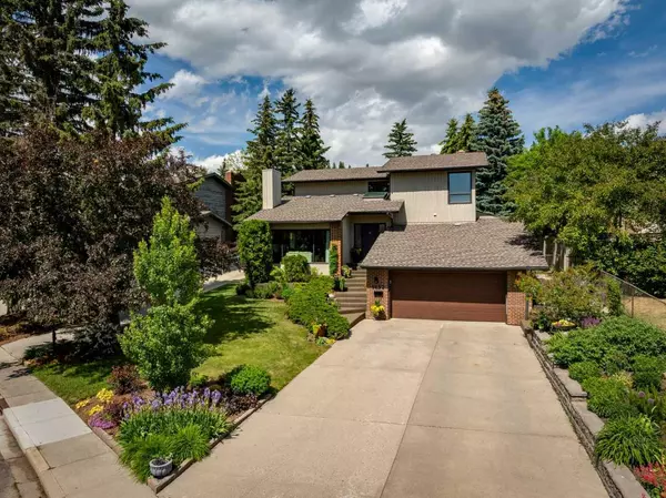 1052 Edgemont RD NW, Calgary, AB T3A 2J3