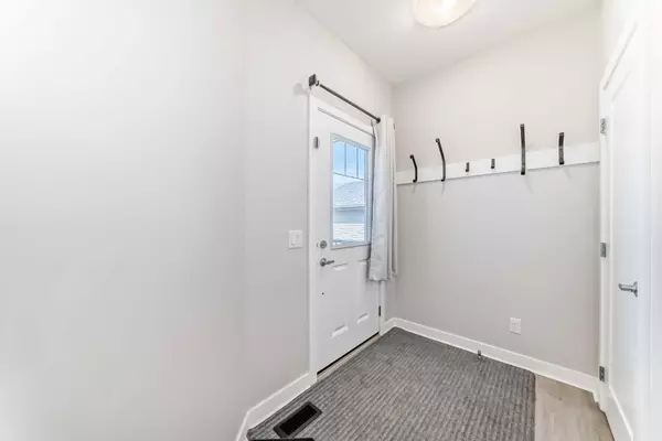 High River, AB T1V 0E4,820 Hampshire CRES NE