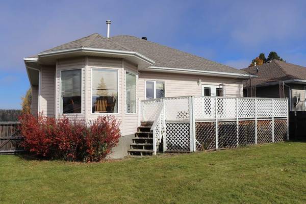 Edson, AB T7E 1Z3,6635 5A Avenue
