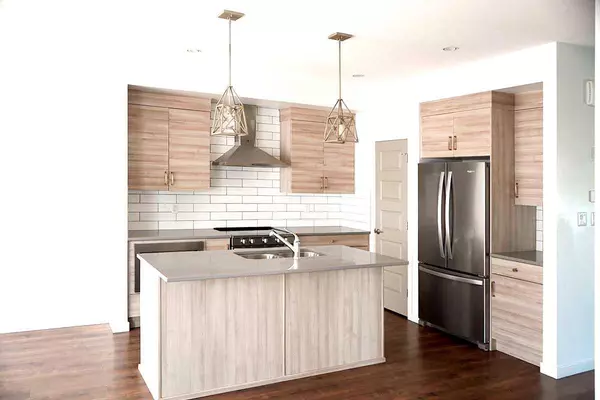 Lethbridge, AB T1J 5N4,673 Aquitania BLVD W