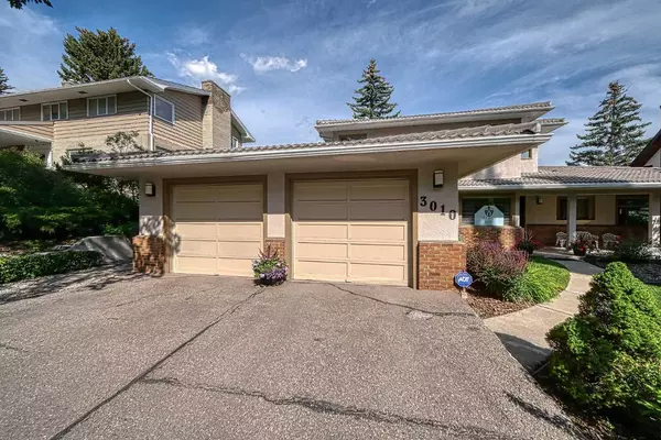 3010 8 ST SW, Calgary, AB T2T 3A2