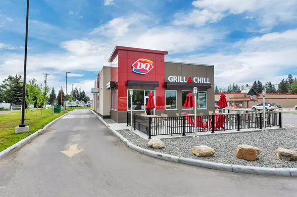 Sundre, AB T0M 1X0,556 Main AVE W