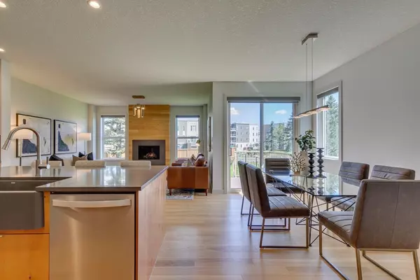 Calgary, AB T2Y 0P5,69 Shawnee GN SW