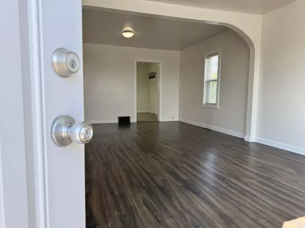 Maidstone, SK S0M 1M0,220 Railway Avenue E