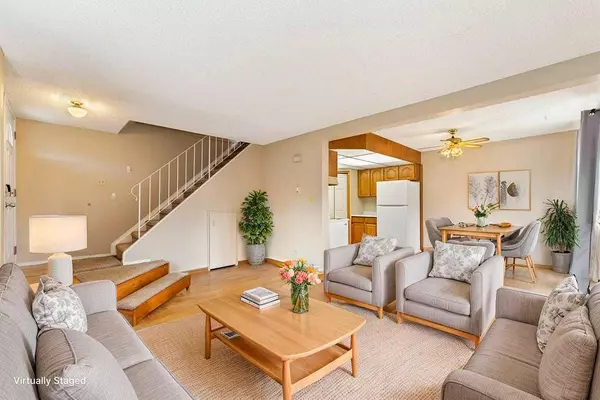 3809 45 ST SW #141, Calgary, AB T3E 3H4