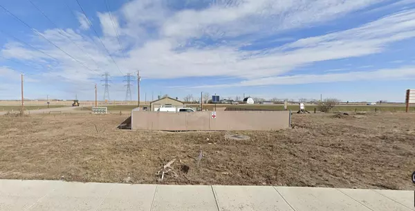 Chestermere, AB T1X 1Y6,880 Marina Drive