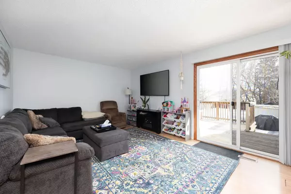 Fort Mcmurray, AB T9H4P9,124 Wallace PL