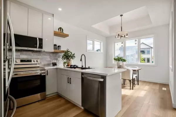 642 Cottageclub BND, Rural Rocky View County, AB T4C 1B1