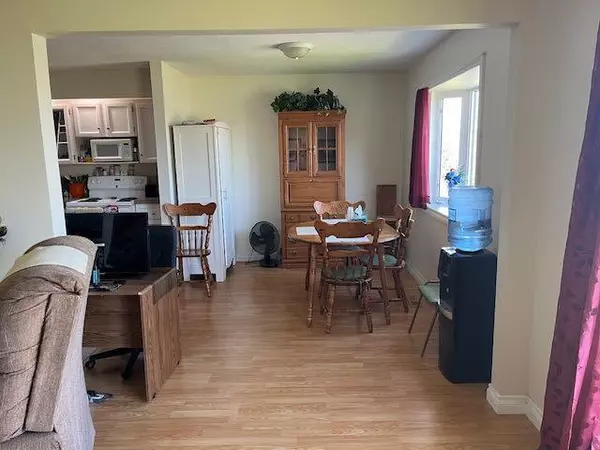 Cardston, AB T0K0K0,20 7 AVE W