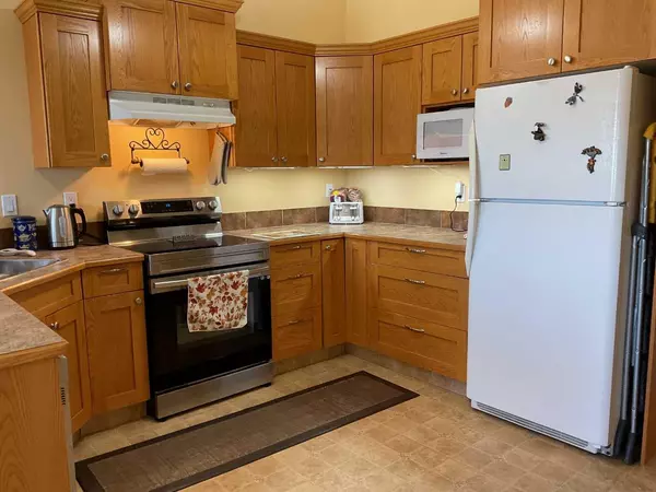 Red Deer, AB T4P4G4,137 Jennings CRES