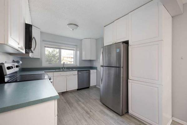 Fort Mcmurray, AB T9J 1K7,103 Gardiner PL