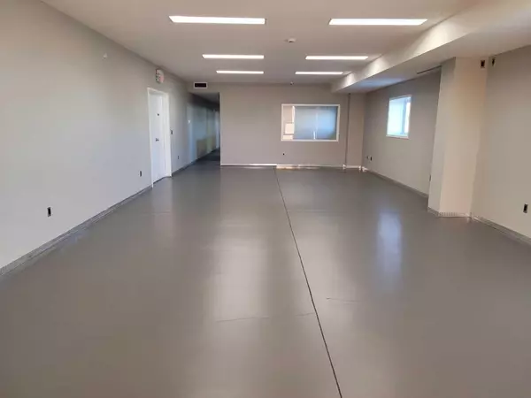 Medicine Hat, AB T1A 1X9,821 17 ST SW