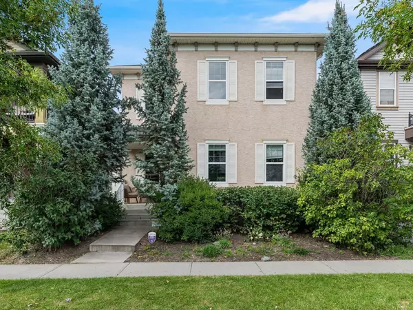 4436 Elgin AVE SE, Calgary, AB T2Z4W1