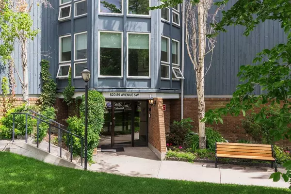 820 89 AVE SW #326, Calgary, AB T2V 4N9