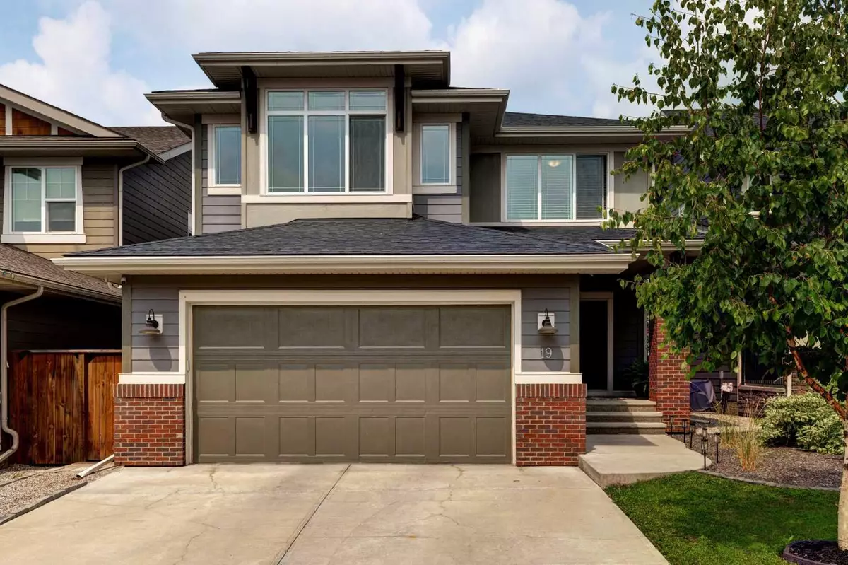 Calgary, AB T3M 2C3,19 Cranbrook CRES SE