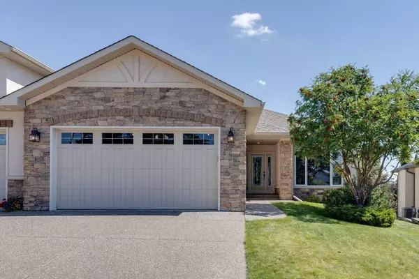 144 Tuscany Ravine HTS NW, Calgary, AB T3L0C2