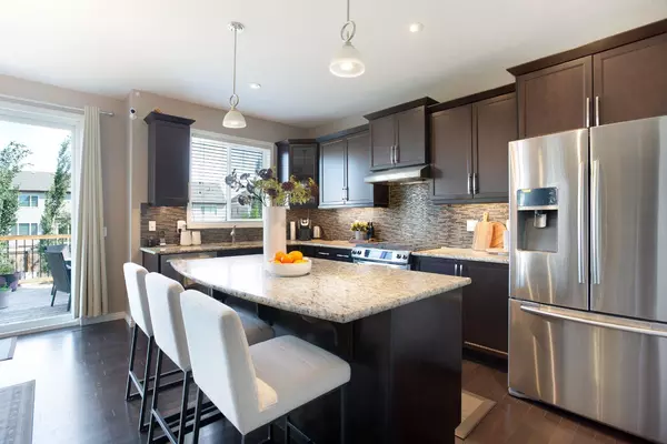 Airdrie, AB T4B 3S8,139 Windwood GRV SW