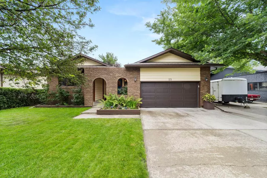 25 Westheights DR, Didsbury, AB T0M 0W0