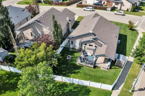 Sylvan Lake, AB T4S 2P5,1 Laurel RD