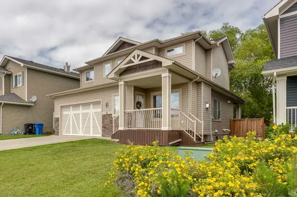 812 Stonehaven DR, Carstairs, AB T0M 0N0