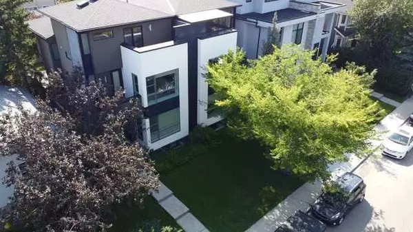 2307 3 AVE NW, Calgary, AB T2N 0K9