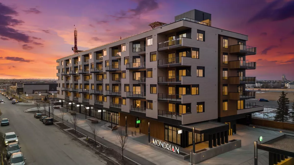 Calgary, AB T3H 6L3,8370 Broadcast AVE SW #402