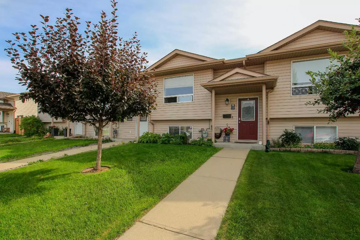 Red Deer, AB T4P 4C3,13 Kenny Close