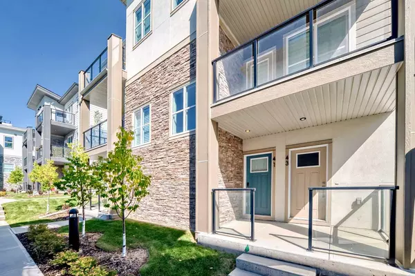 2117 81 ST SW #41, Calgary, AB T3H 6H5