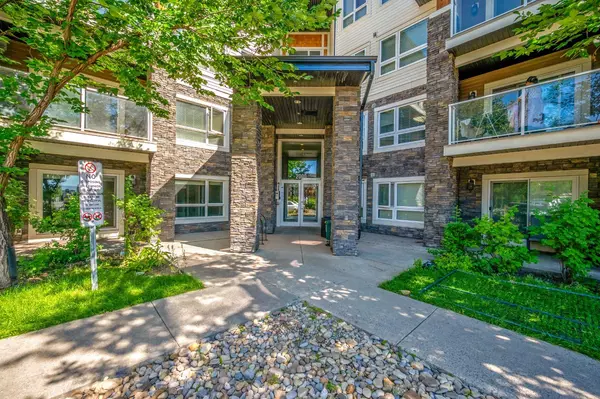 Calgary, AB T3N0P4,240 Skyview Ranch RD NE #2305