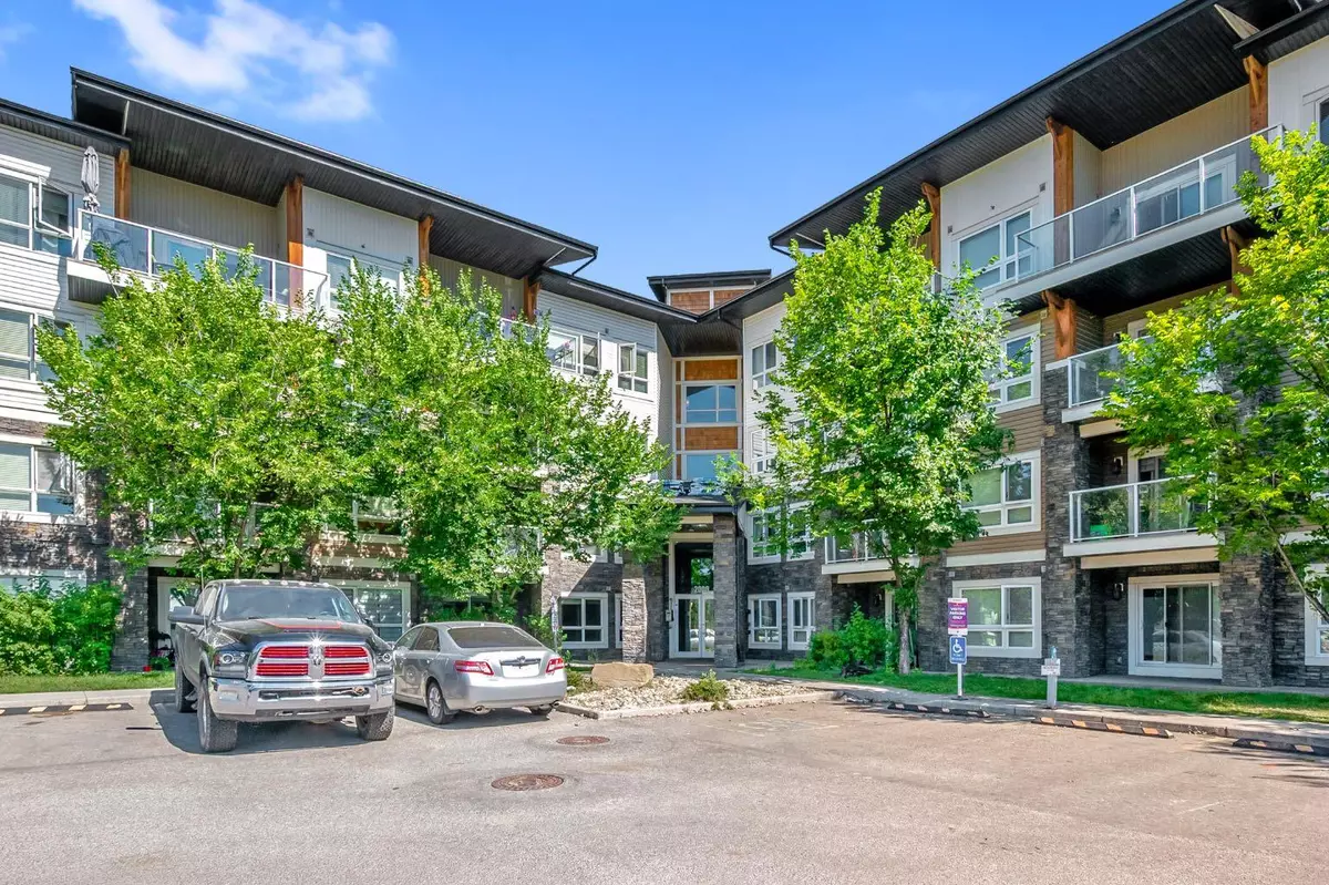 Calgary, AB T3N0P4,240 Skyview Ranch RD NE #2305