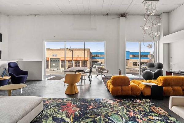 Calgary, AB T2G 0T4,1435 9 AVE SE