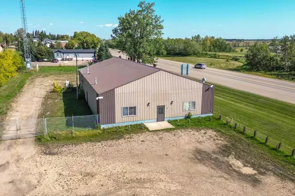 Erskine, AB T0C 1C0,24 Railway AVE