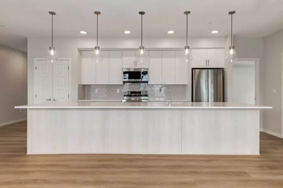 550 Belmont ST SW #3204, Calgary, AB T2X 5Y9