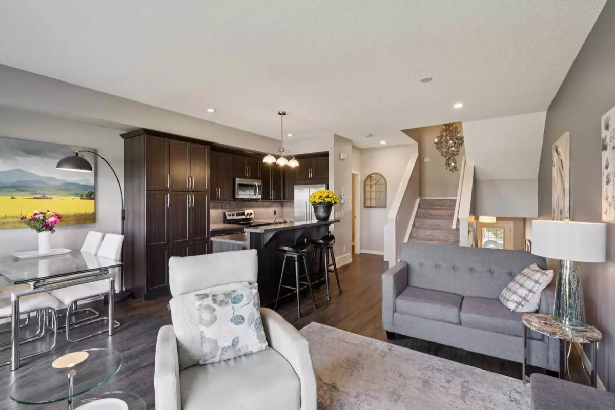 Cochrane, AB T4C 0W8,101 Sunset DR #603