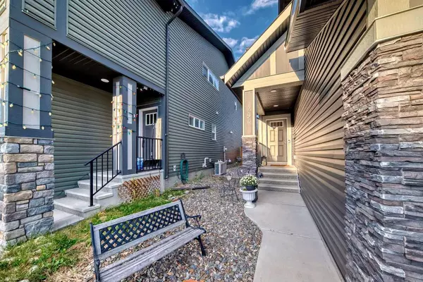 Cochrane, AB T4C 2M3,284 Paint Horse DR