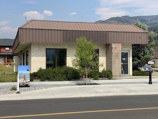 Bellevue, AB T0K 0C0,2138 213 ST