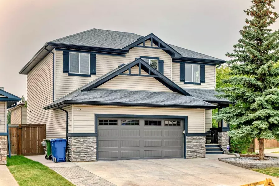 102 WEST CREEK Mews, Chestermere, AB T1X 1S1