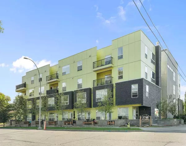 Calgary, AB T2M 4Z5,1740 9 ST NW #402