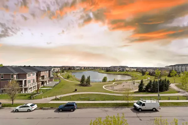 Calgary, AB T3J 0S3,15 Saddlestone WAY NE #411